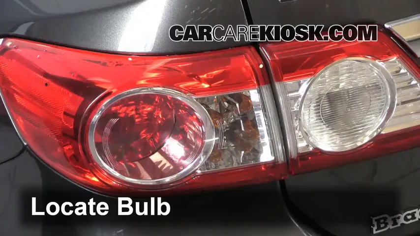 2012 Toyota Corolla LE 1.8L 4 Cyl. Lights